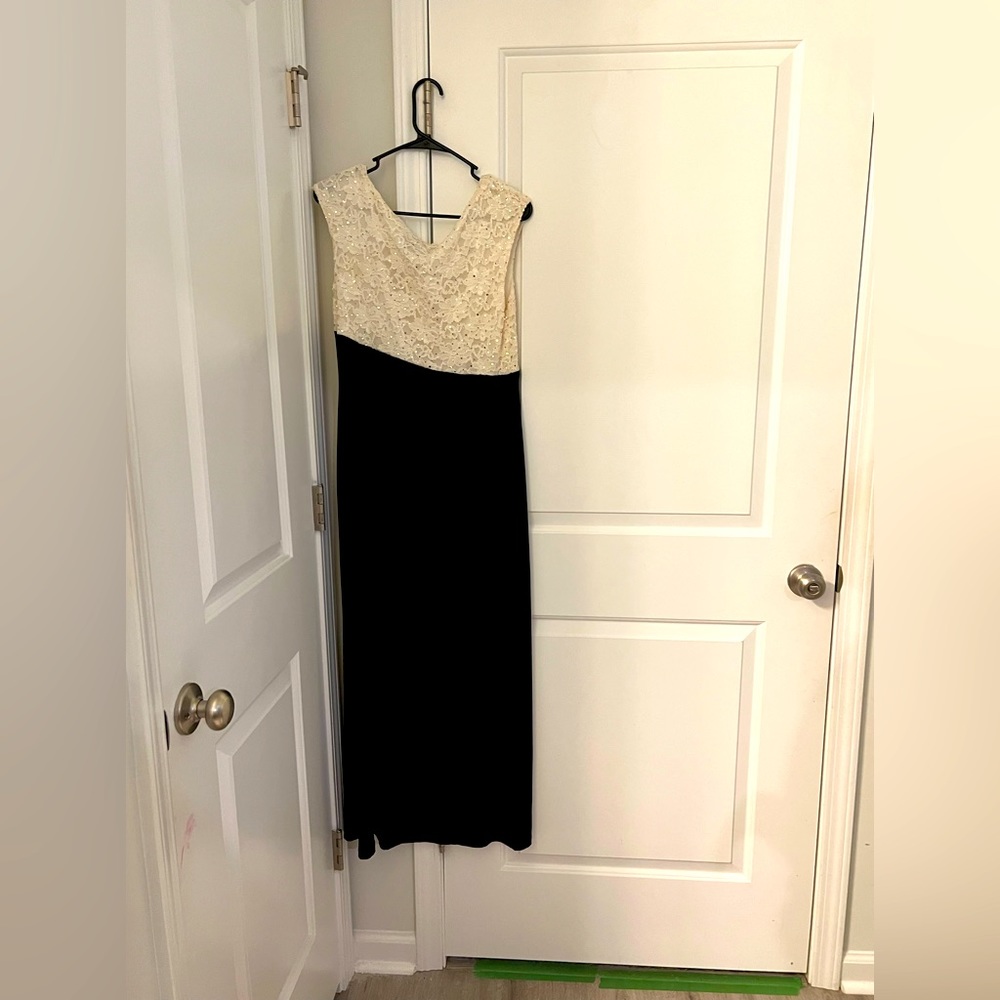 Women’s lace sequin dress
